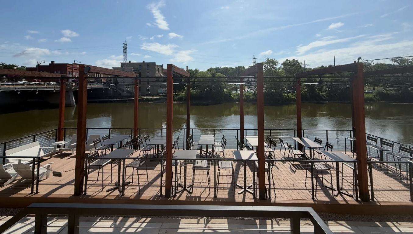 Sturdy Shelter Brewing Opens Fox River Deck in Downtown Batavia